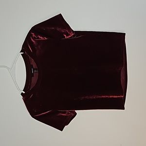 Forever21 Red Velvet Comfortable T-shirt Size Small